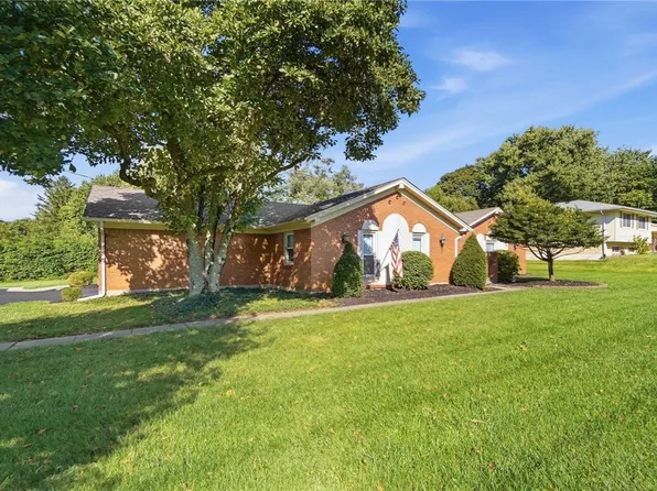 5691 Marshall Rd, Dayton, OH 45429