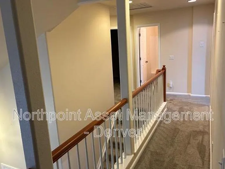 9534 High Cliffe St — Photo 25