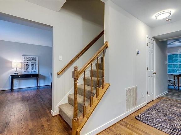 5th image of 9018 Wildtree Dr
