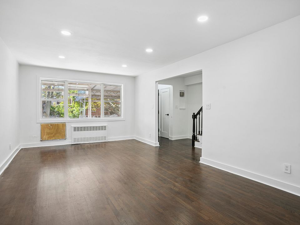 1st image of 741 E 81st St #3