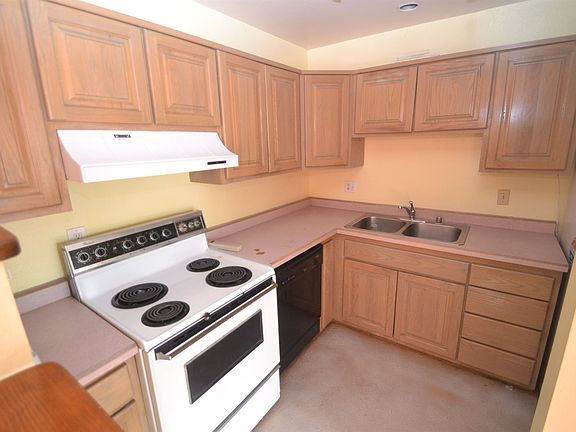 4th image of 157 Calle Ojo Feliz Unit B