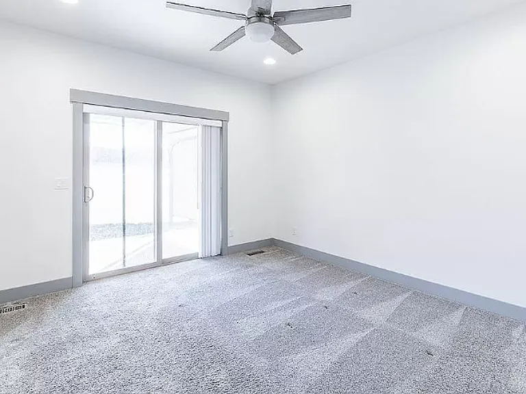 646 S Tylee Way — Photo 16