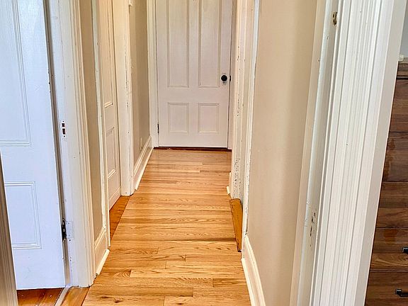 hallway to Bedrooms