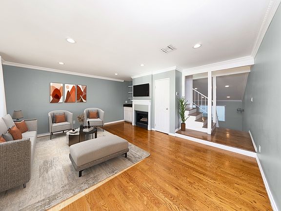 2nd image of 18631 Collins St APT 10