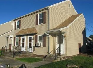 916 Stouffer Ave APT 2, Chambersburg, PA 17201