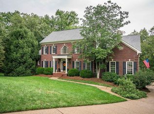 5005 Higgins View Ln, Fisherville, KY 40023