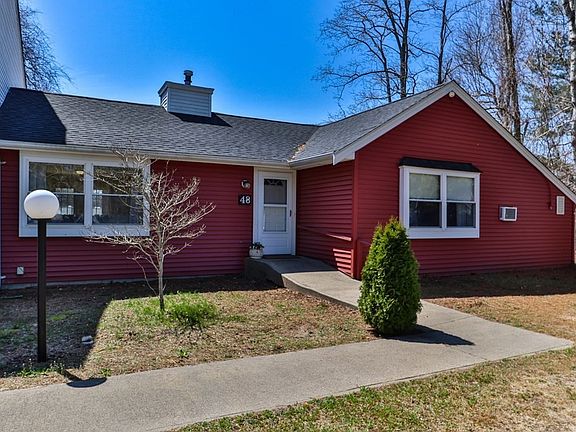 2nd image of 48 Pine Valley Dr #48