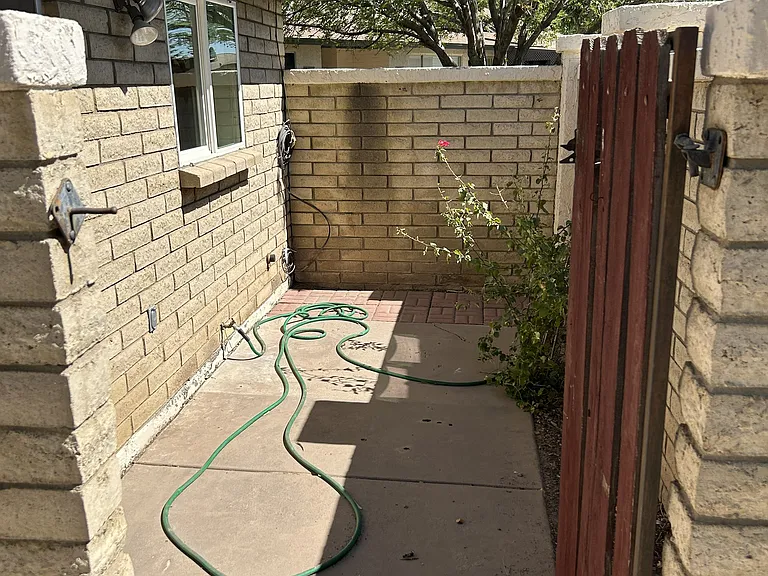 3431 S Judd St — Photo 14