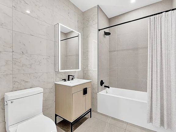 3rd image of 1634 Flatbush Ave #405