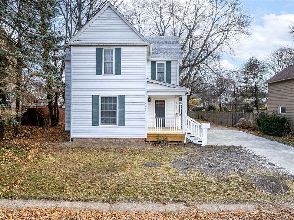 285 N Lyman St, Wadsworth, OH 44281 Zillow