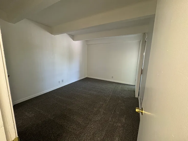 Villa Apartments — Photo 68