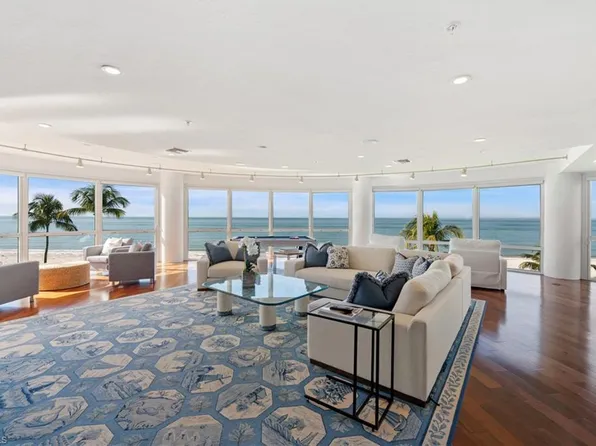 4601 Gulf Shore BLVD N #3, NAPLES, FL 34103