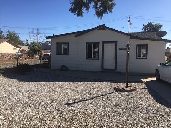 2nd image of 34931 Acacia Ave