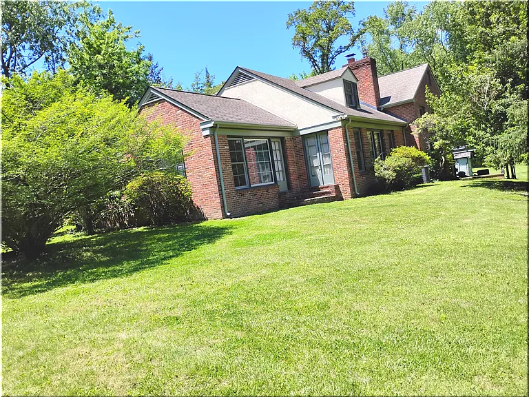 1124 Rose Glen Rd — Photo 19