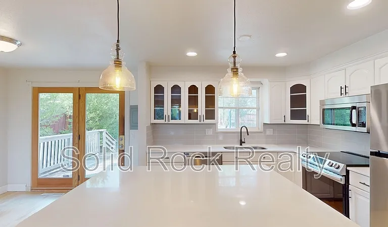 3660 Brentwood Ter — Photo 3