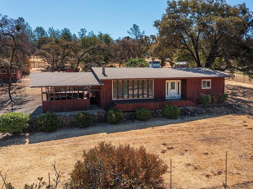 1st image of 10379 Mooney Flat Rd