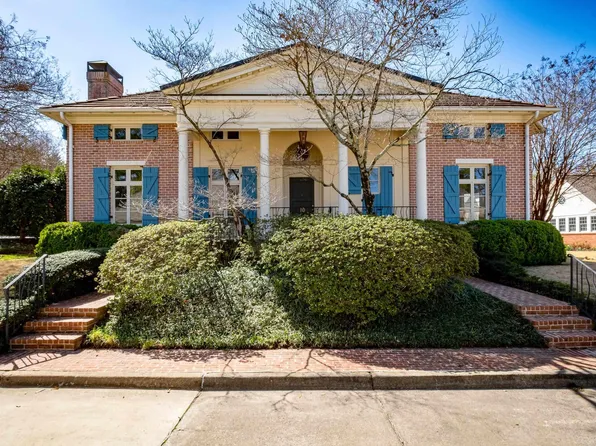 10 Saint Johns Pl, Little Rock, AR 72207