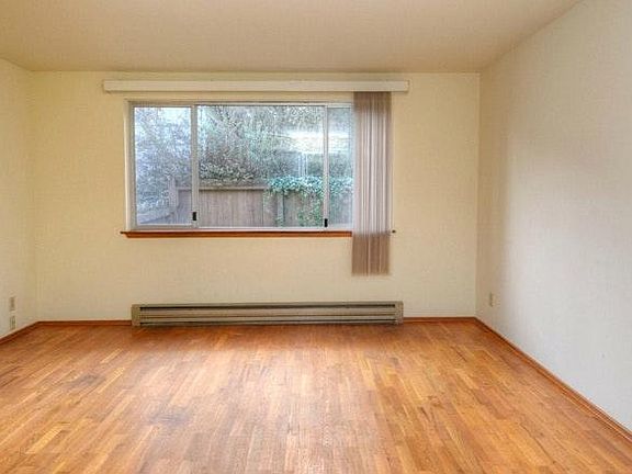 2nd image of 14511 Sunnyside Ave N