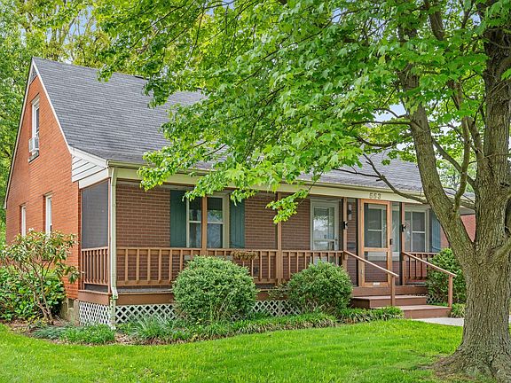 2nd image of 553 Hi Crest Dr