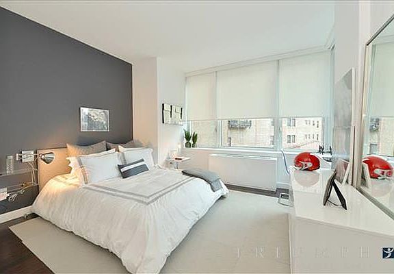 2nd image of 113 Nassau St APT 30G