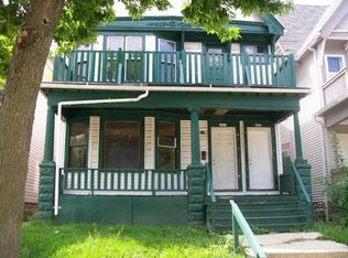 2405 N 34th St, Milwaukee, WI 53210