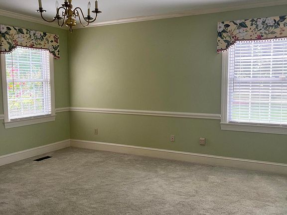 4th image of 5946 May Boulevard