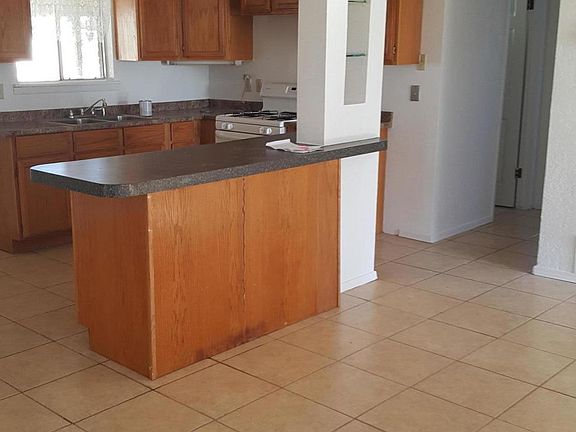 5th image of 5337 Sanders Ave