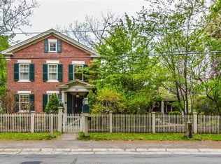 661 Highland Ave, Rochester, NY 14620