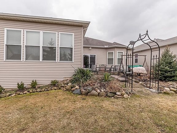 4th image of 9623 Scottsdale Dr