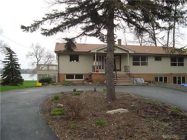 1st image of 2382 W Oakfield Rd