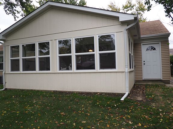 2nd image of 521 W Haven Ave