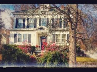 43 Vale St, Clinton, MA 01510