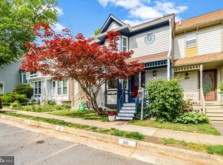 9629 Pierrpont St, Burke, VA 22015