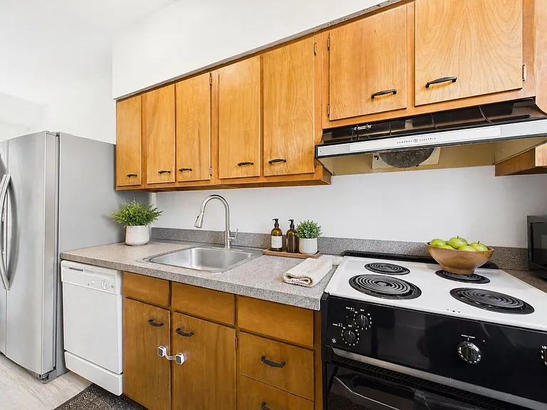 242 Stamper St — Photo 12