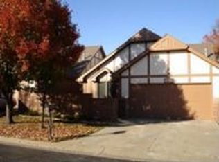 5612 SW Hawick Ln, Topeka, KS 66614