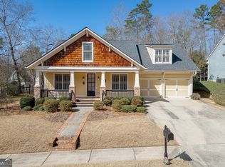 7056 Dove Point Ln, Hoschton, GA 30548