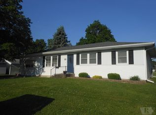 227 26th St, Fort Madison, IA 52627