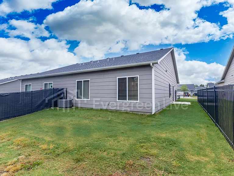 116 E Santa Fe Cir — Photo 22