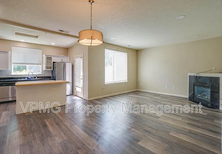 4013 NE 89th Way — Photo 4