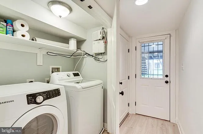 1622 Gales St NE — Photo 2
