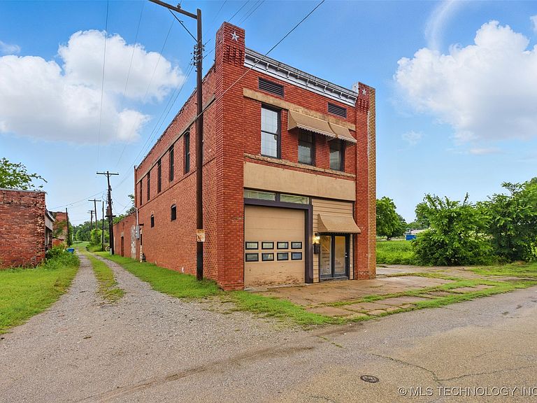 Listing photo 5