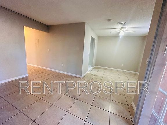 5th image of 3999 Versailles Dr #F