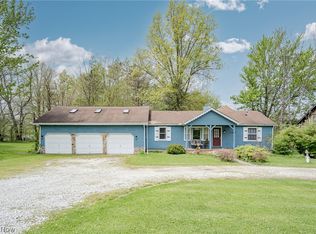 15614 Chillicothe Rd, Chagrin Falls, OH 44022