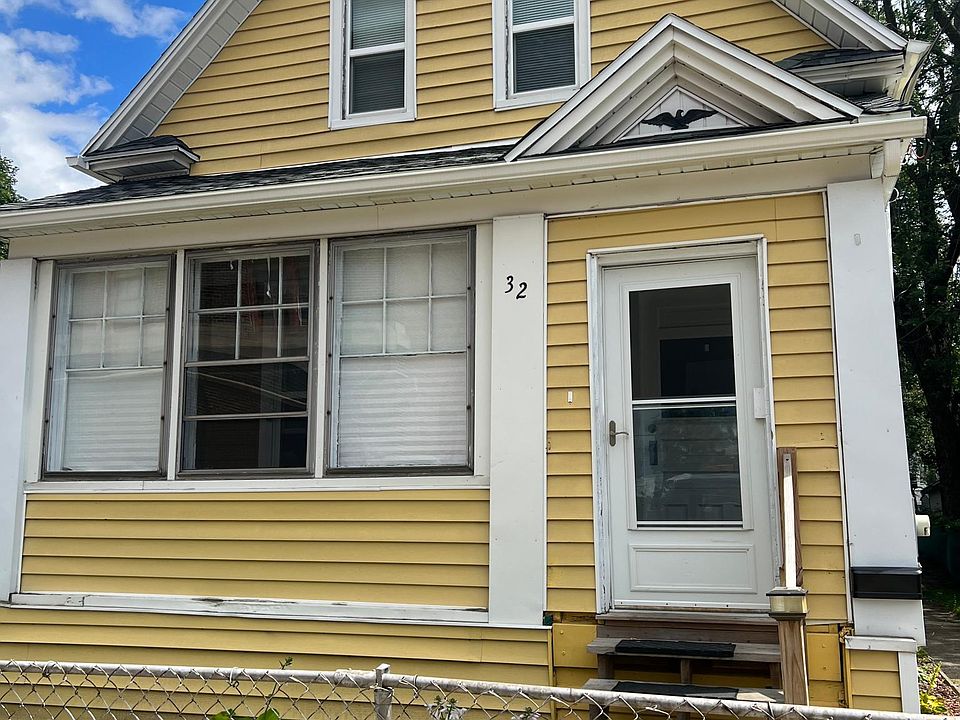 1st image of 32 Verona St