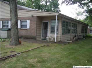 7A Cypress St, Toms River, NJ 08757