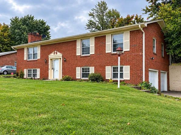 1021 Pawnee Dr, Elizabethtown, KY 42701