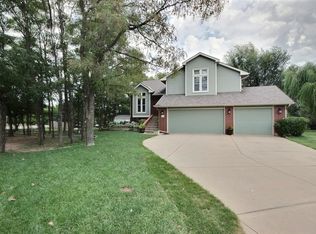 518 E Wild Plum Cir, Derby, KS 67037