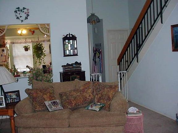 3rd image of 1449 SE Colchester Cir