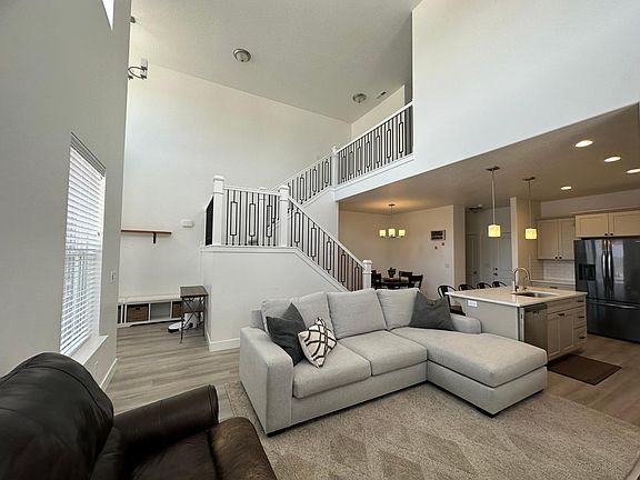 2nd image of 13949 S Silver Peak Ln