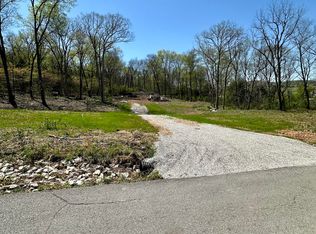 240 Dogwood Trl, Monticello, KY 42633